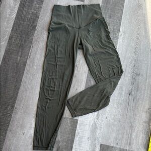 Aerie chill play move Green Leggings high waisted medium